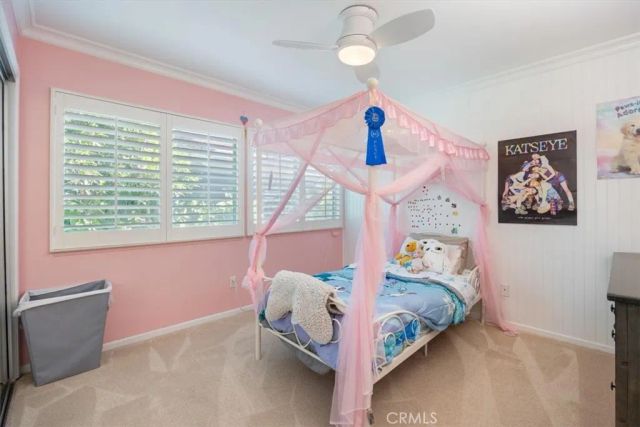 10408 Summer Holly, Los Angeles, CA 90077