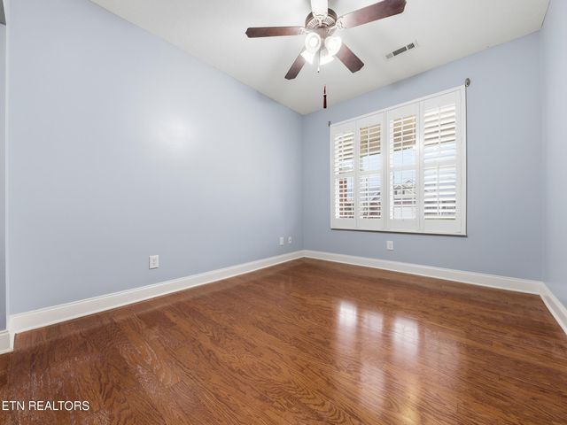 5260 Fountain Head Lane, Knoxville, TN 37918