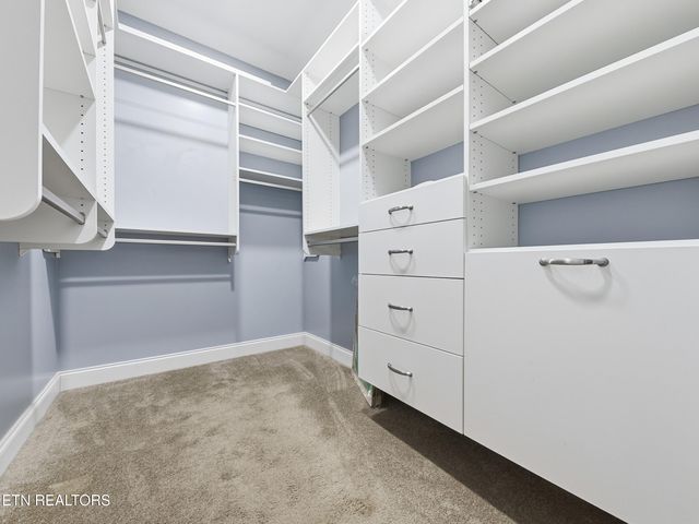 5260 Fountain Head Lane, Knoxville, TN 37918