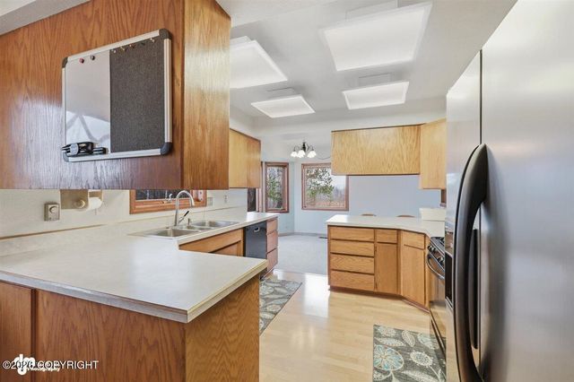 5985 E Bideford Boulevard, Wasilla, AK 99654