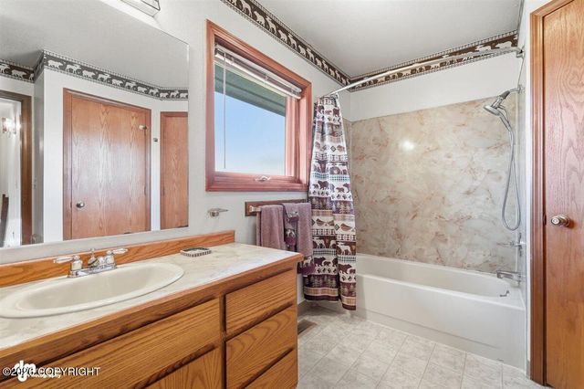 5985 E Bideford Boulevard, Wasilla, AK 99654