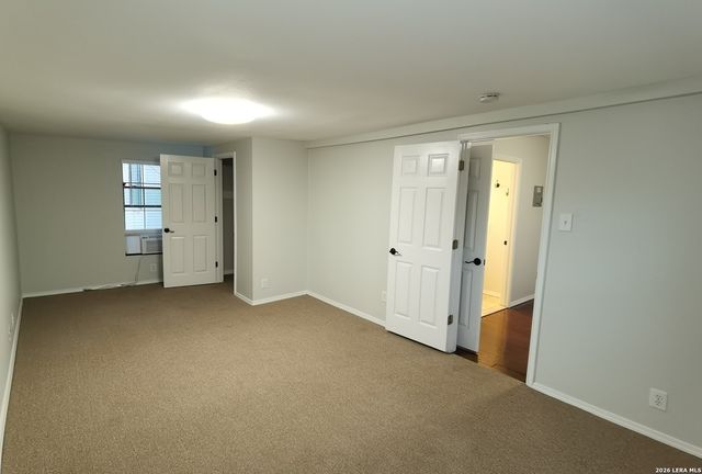 137 E Norwood Ct Apt 7, San Antonio, TX 78212