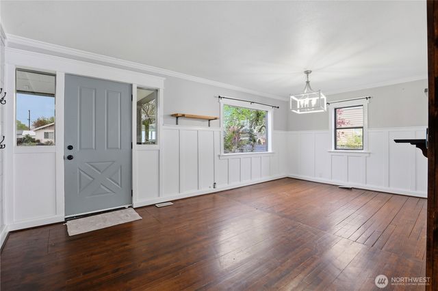 4807 N Howard Street, Spokane, WA 99205