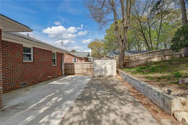 107 S Lindell Road, Greensboro, NC 27403