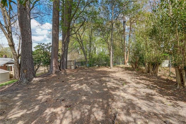 107 S Lindell Road, Greensboro, NC 27403