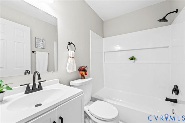 1902 Dellrose Dr, Hopewell, VA 23860