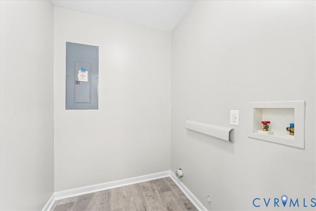 1902 Dellrose Dr, Hopewell, VA 23860