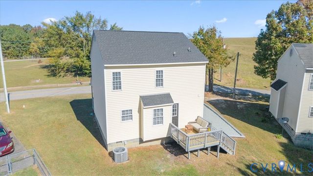 1902 Dellrose Dr, Hopewell, VA 23860