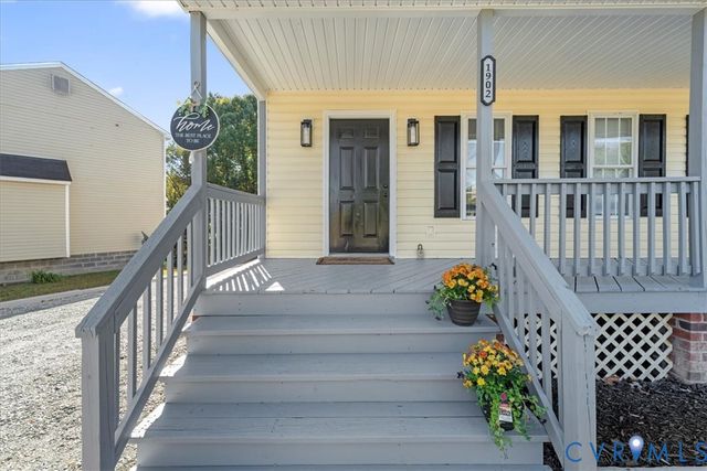 1902 Dellrose Dr, Hopewell, VA 23860