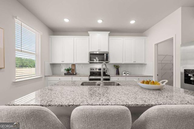 1767 Kingsmere Run Drive LOT 31, Loganville, GA 30052
