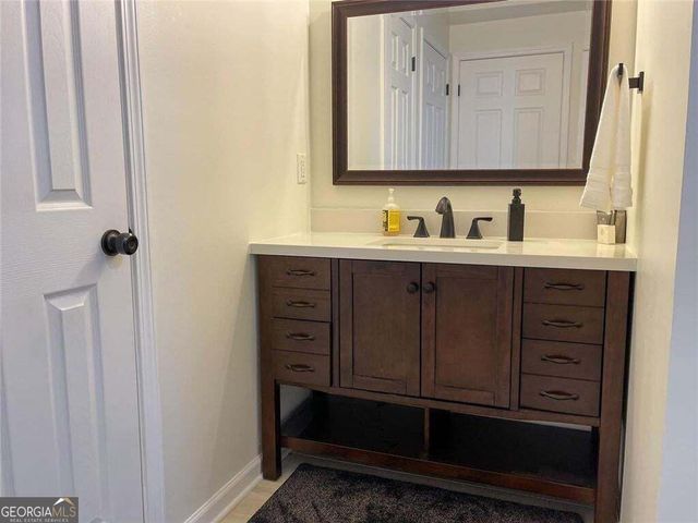 2700 Pine Tree Road NE 1306, Atlanta, GA 30324