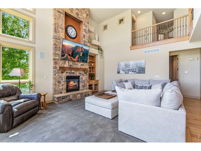 7382 Spanish Bay Dr, Windsor, CO 80550