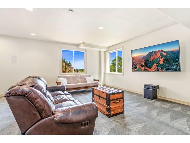 7382 Spanish Bay Dr, Windsor, CO 80550