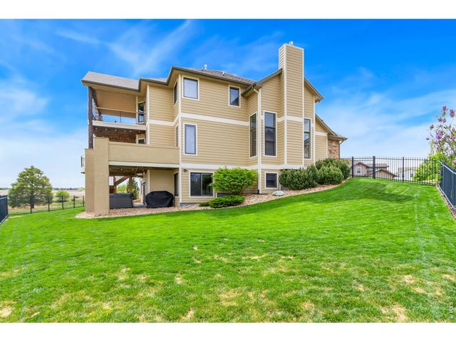 7382 Spanish Bay Dr, Windsor, CO 80550