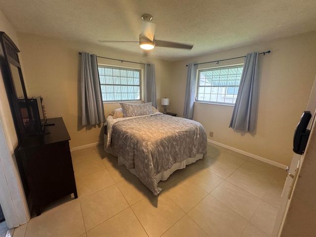3005 NW 46th Street, Fort Lauderdale, FL 33309