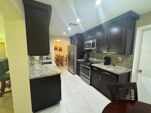 3005 NW 46th Street, Fort Lauderdale, FL 33309