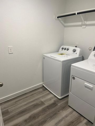 10519 Hadley Park Trail, Houston, TX 77051