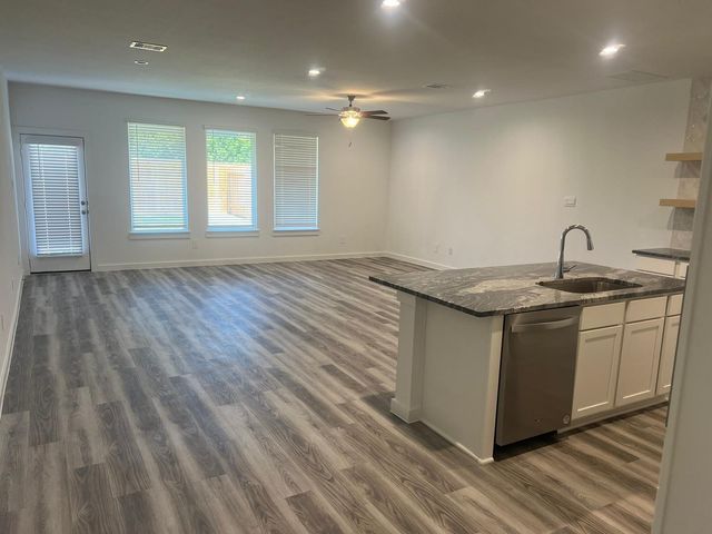 10519 Hadley Park Trail, Houston, TX 77051