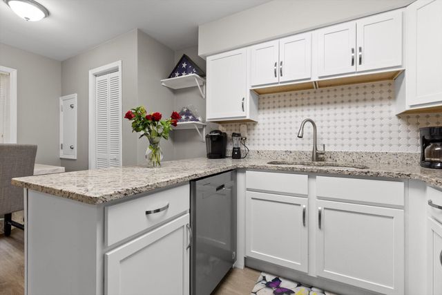 900 Mountain Creek Road, Chattanooga, TN 37405