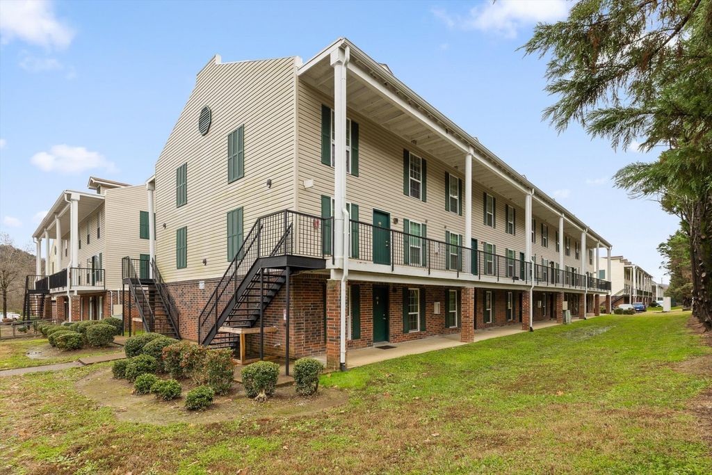 900 Mountain Creek Road, Chattanooga, TN 37405