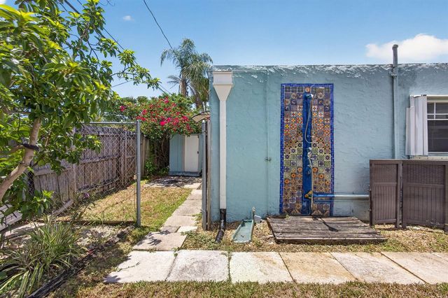 1314 N J Street, Lake Worth Beach, FL 33460