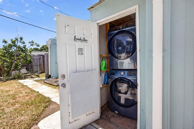 1314 N J Street, Lake Worth Beach, FL 33460