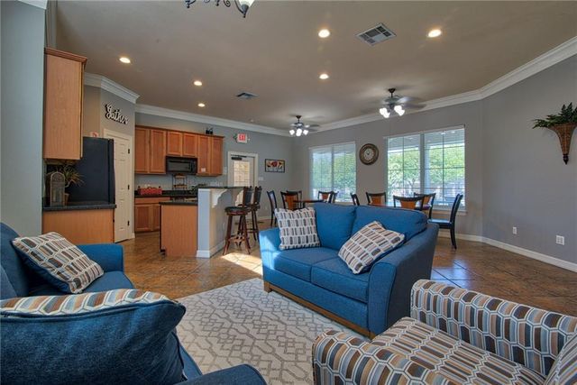 1900 Scofield Ridge PKWY 5501, Austin, TX 78727