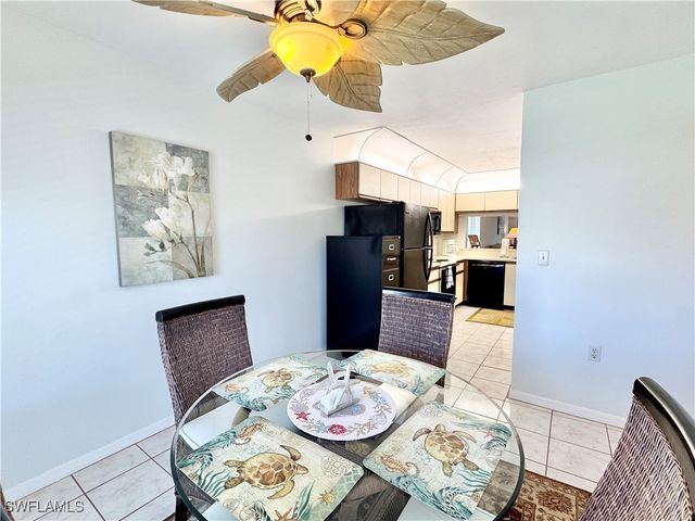 1203 Commonwealth CIR 201, Naples, FL 34116