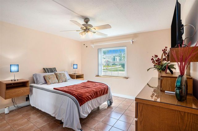 4607 W NORTH B STREET 105, Tampa, FL 33609