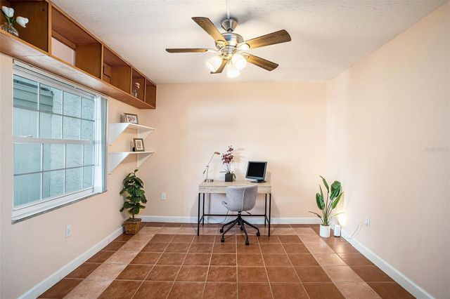 4607 W NORTH B STREET 105, Tampa, FL 33609