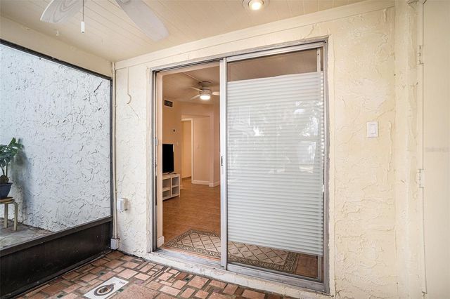 4607 W NORTH B STREET 105, Tampa, FL 33609