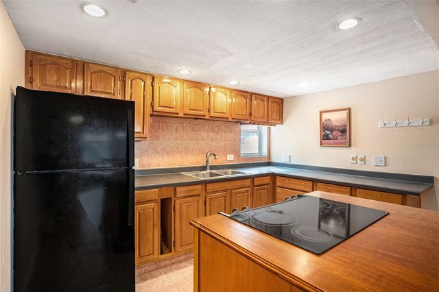 4607 W NORTH B STREET 105, Tampa, FL 33609