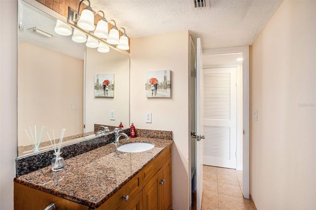 4607 W NORTH B STREET 105, Tampa, FL 33609