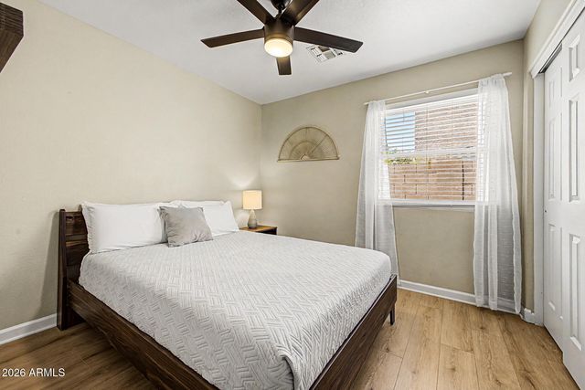 1352 S PORTLAND Avenue, Gilbert, AZ 85296