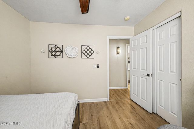 1352 S PORTLAND Avenue, Gilbert, AZ 85296