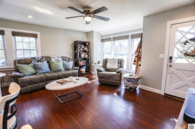 2557 Clay Street, Paducah, KY 42001