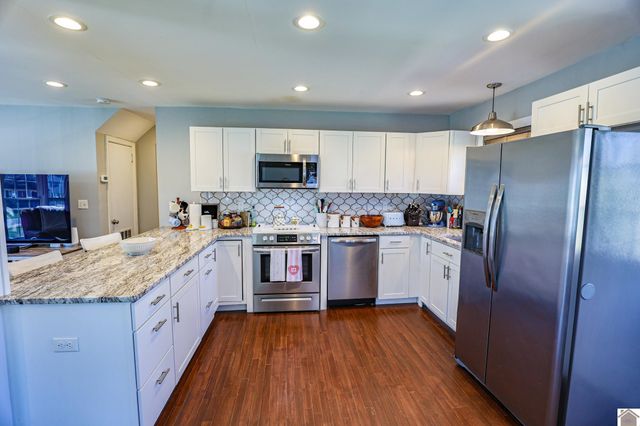 2557 Clay Street, Paducah, KY 42001