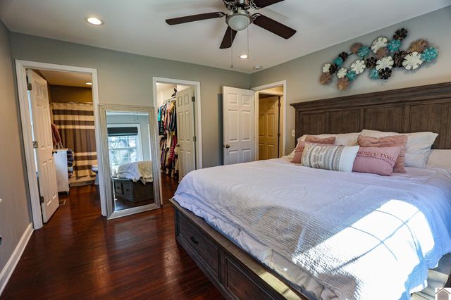 2557 Clay Street, Paducah, KY 42001