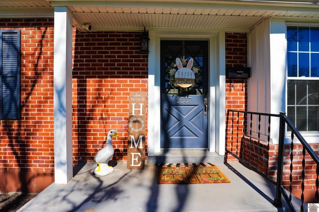 2557 Clay Street, Paducah, KY 42001