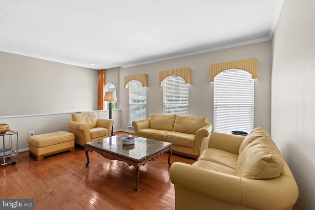 18495 SIERRA SPRINGS SQ, Leesburg, VA 20176