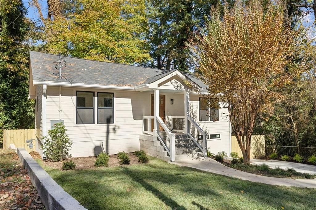 1917 Thompson Avenue, East Point, GA 30344