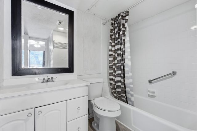 15918 Club Crest Drive 2111, Dallas, TX 75248