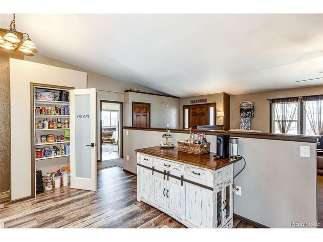 283 E 3rd Pl, Byers, CO 80103