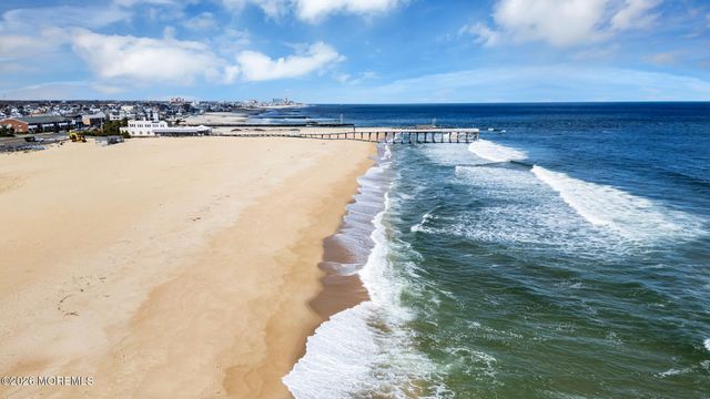 103 2nd Avenue A3, Belmar, NJ 07719