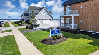 103 2nd Avenue A3, Belmar, NJ 07719