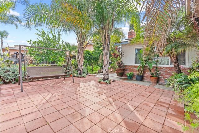 484 Philadelphia, Pomona, CA 91766