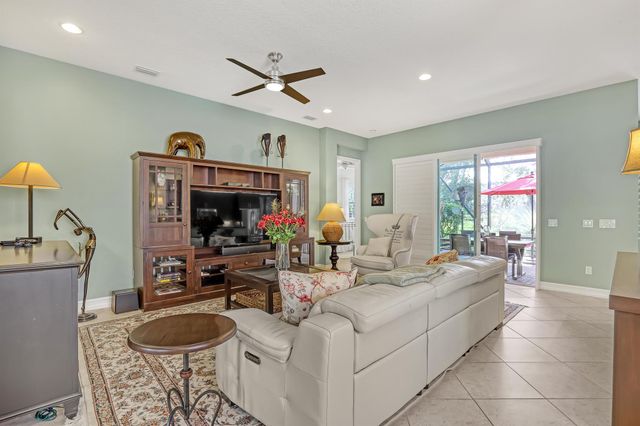 9068 Clearhill Road, Boynton Beach, FL 33473