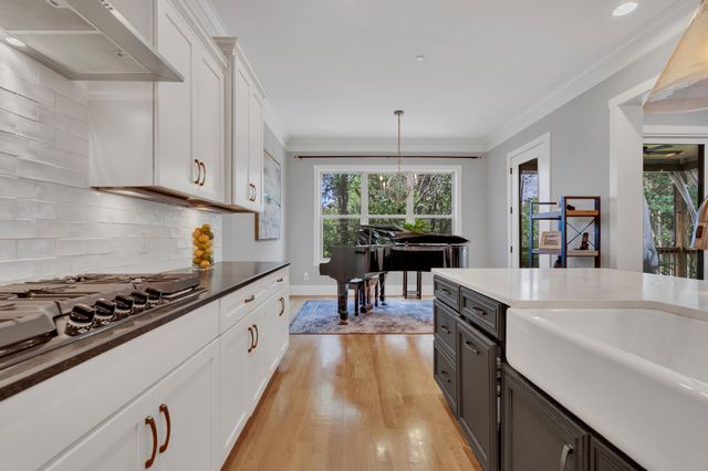 1818 Eaves Ct, Nolensville, TN 37135