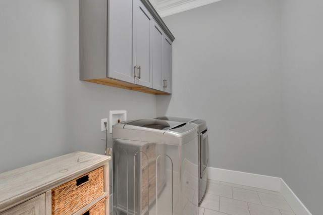 1818 Eaves Ct, Nolensville, TN 37135