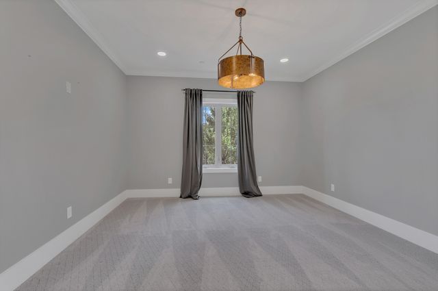 1818 Eaves Ct, Nolensville, TN 37135